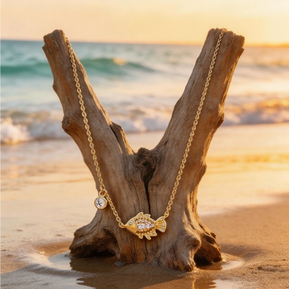 Fish 14K Gold Plated Necklace - Picture 3 of 4